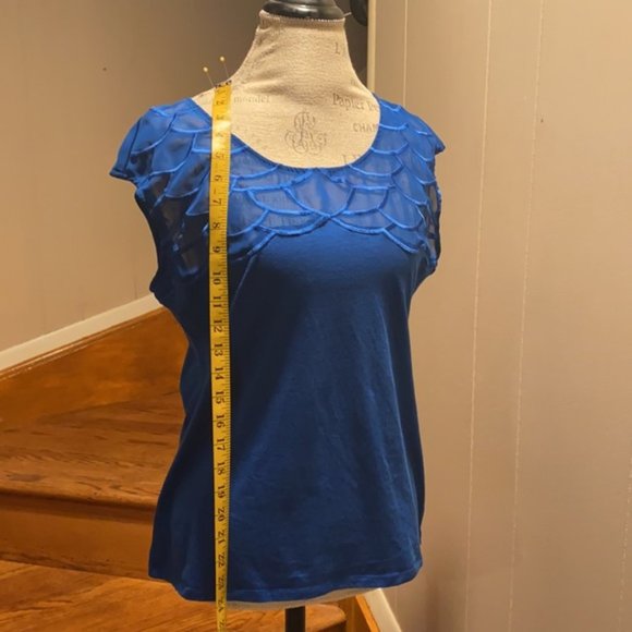 Ann Taylor Top - Large - Picture 5 of 8